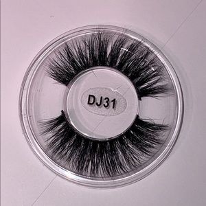 3D Mink Eyelashes 15-18mm - The Swarm